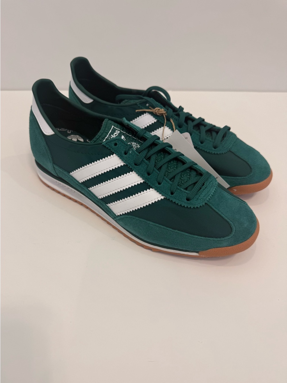 NWT adidas Sl 72 OG Women’s Green & White Stripes Sneakers 8 Streetwear Athletic